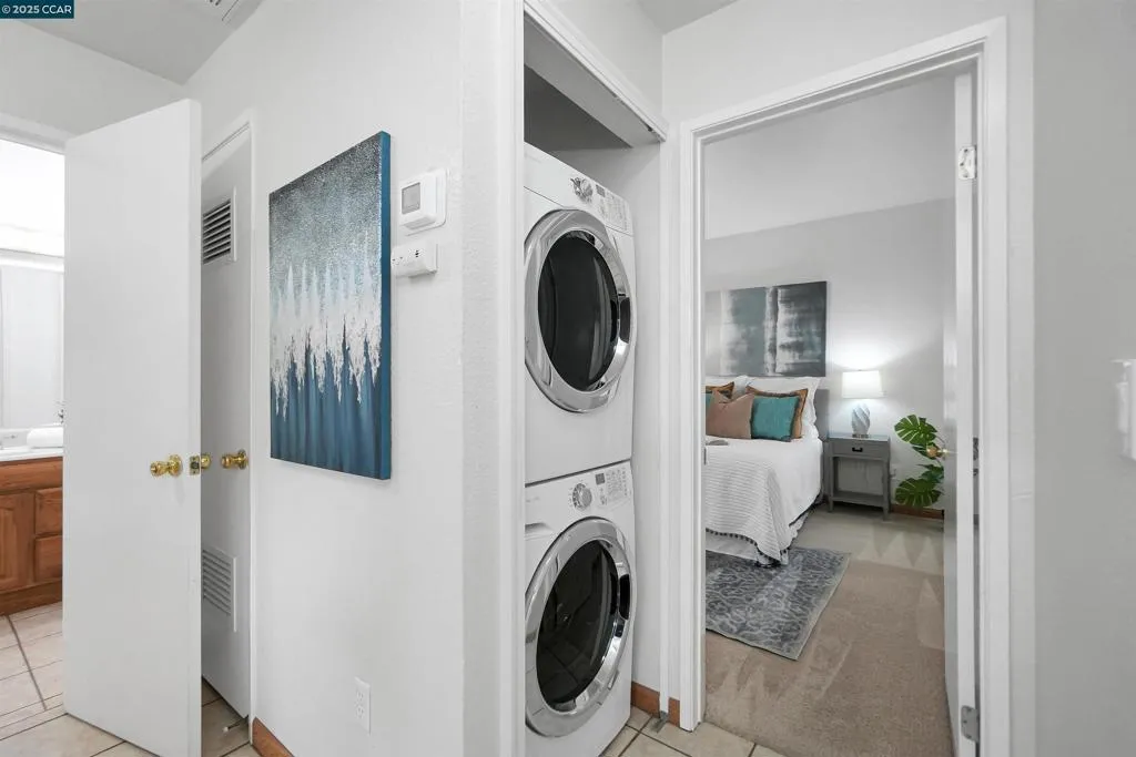 1407 Forest Run, Hercules, California 94547 home-pic-19